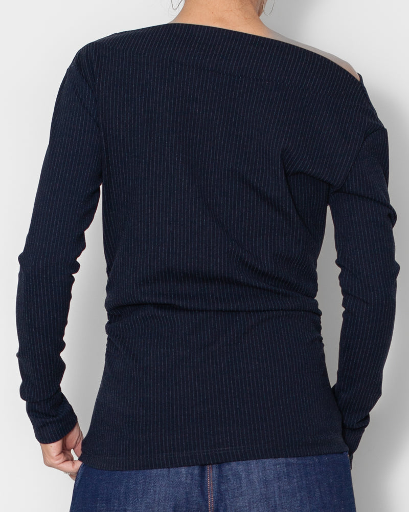 Sweat Emma rayé noir Dos manches longues coton bio GOTS, conçu et fabriqué en France par Atelier Tiket, vêtement éthique en matières naturelles.