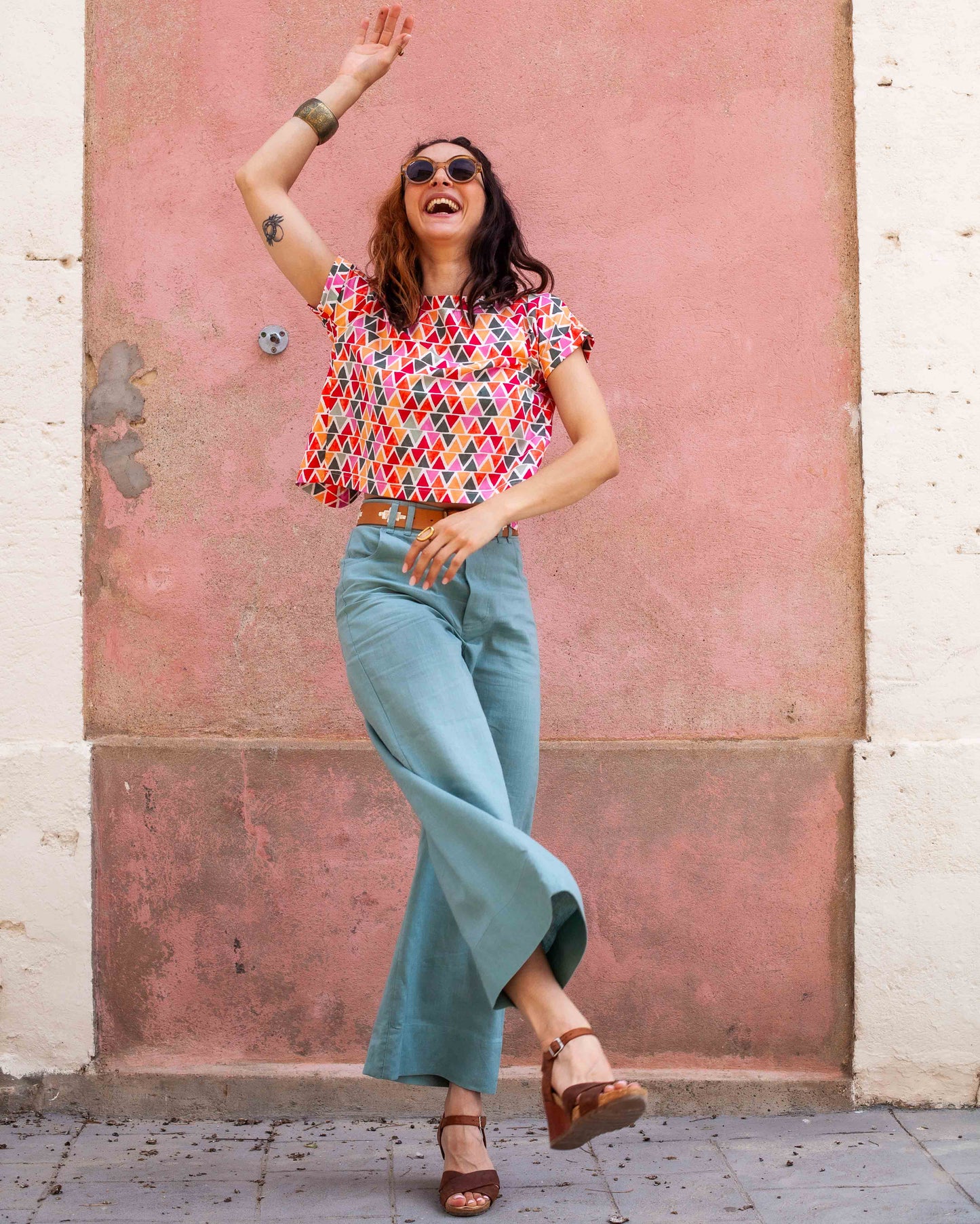 Top Leonie colors