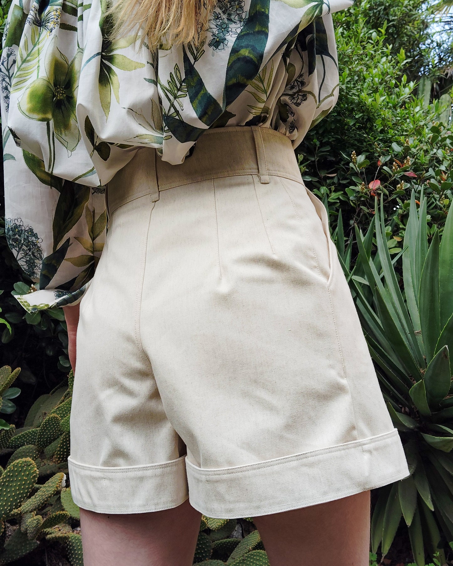 SHORT MANON Lin Nature UP