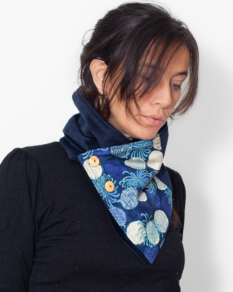 CHECHE pivoines marine