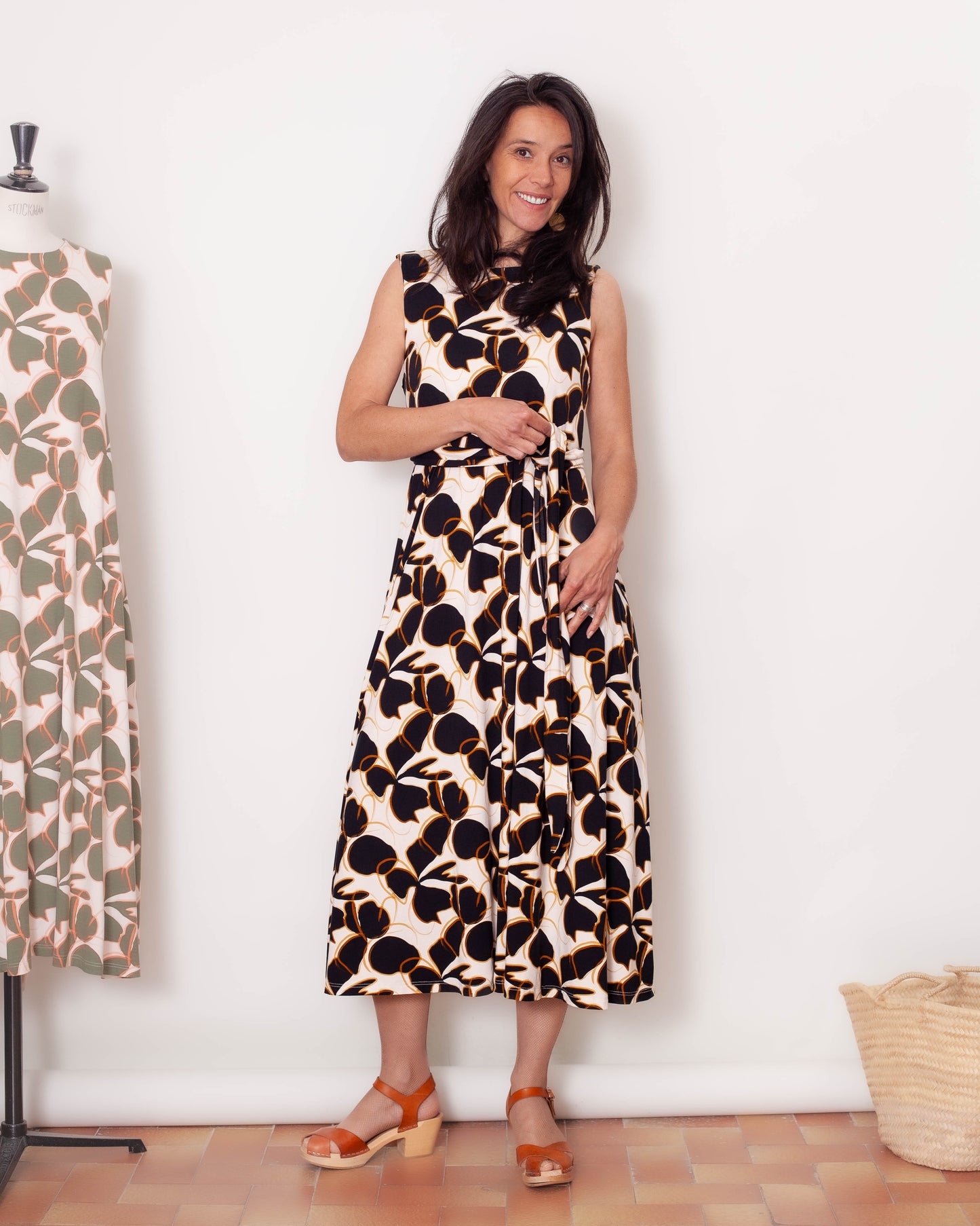 Robe Macha fleurs noires